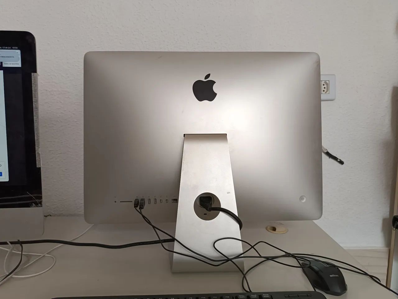 Apple Imac 21.5 Core i5 1000GB SSD, 16GB RAM - Foto 5