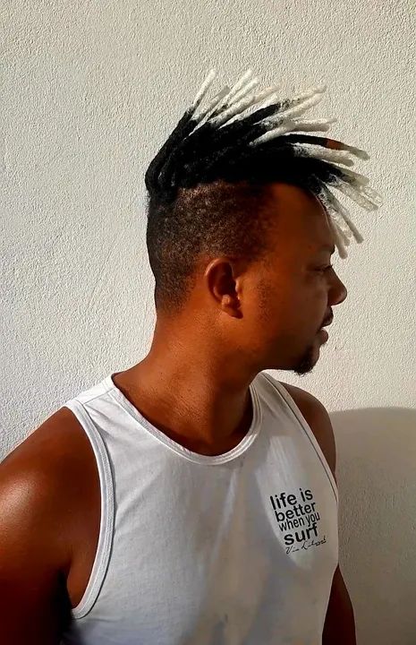 Dreadlocks longos e estilosos - Foto 6