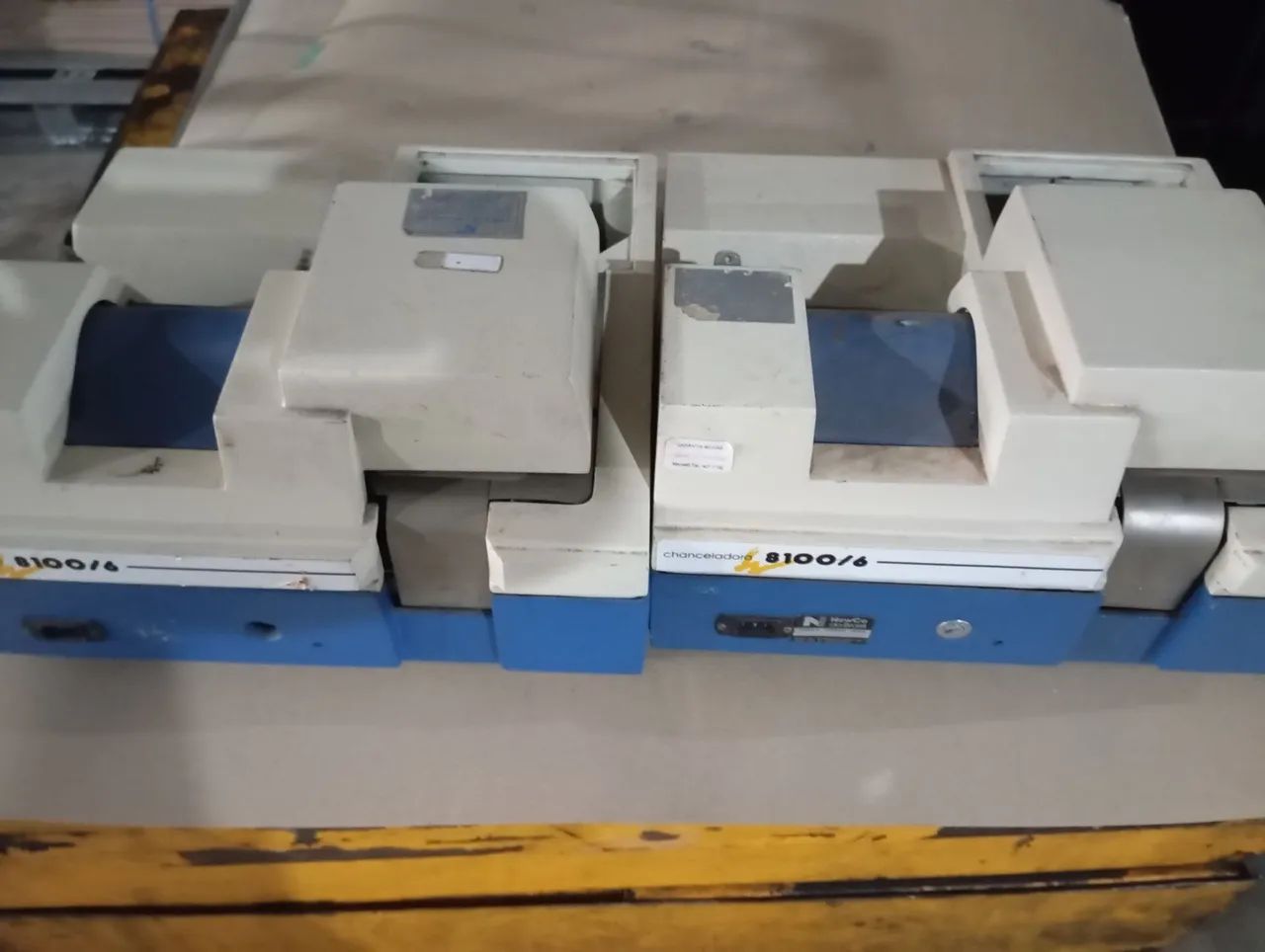 Máquina de assinar documentos Chanceladora pitney bower - Foto 3