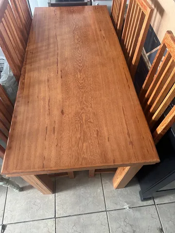 Mesa de madeira