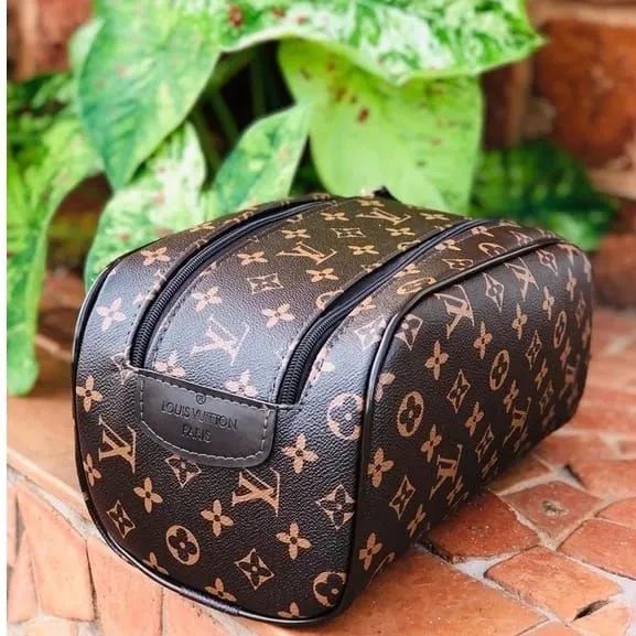 Necessaire Louis Vuitton  - Foto 6