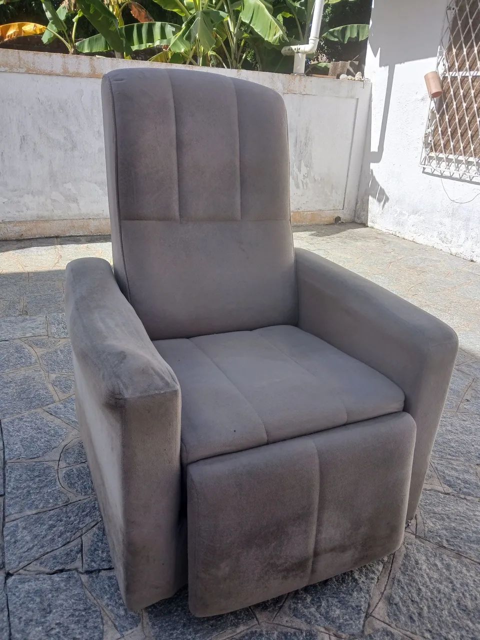 Poltrona Reclinável