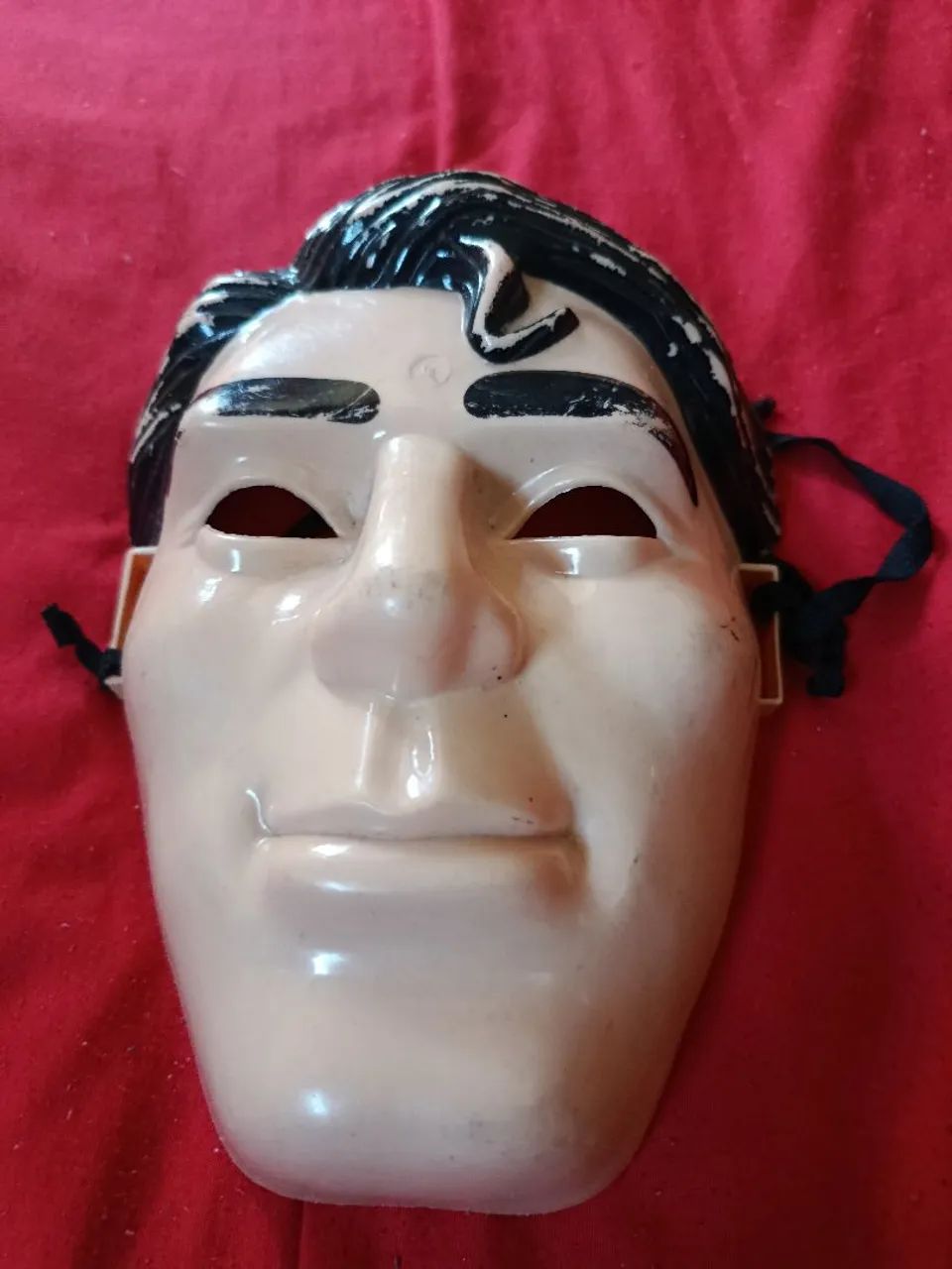 Máscaras e a luva do Hulk  - Foto 6