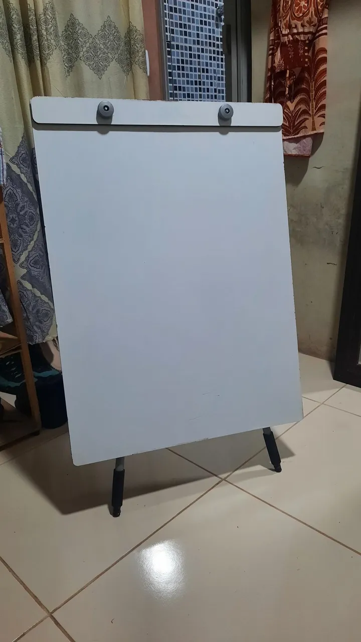 Quadro Branco com Tripé/ cavalete
