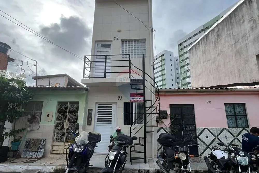 Duplex Moderno e Funcional no Poço, em Maceió à Venda
