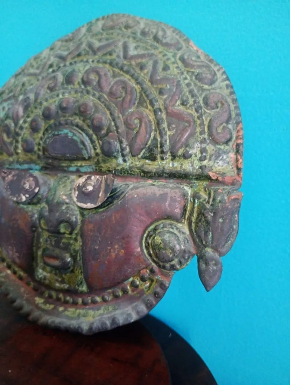Antiga máscara inca de parede em cobre - PERU - Foto 4