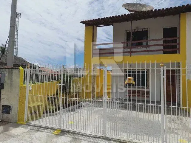 Casa duplex com 2 quartos, Excelente localização, Próximo ao Centro *S-06