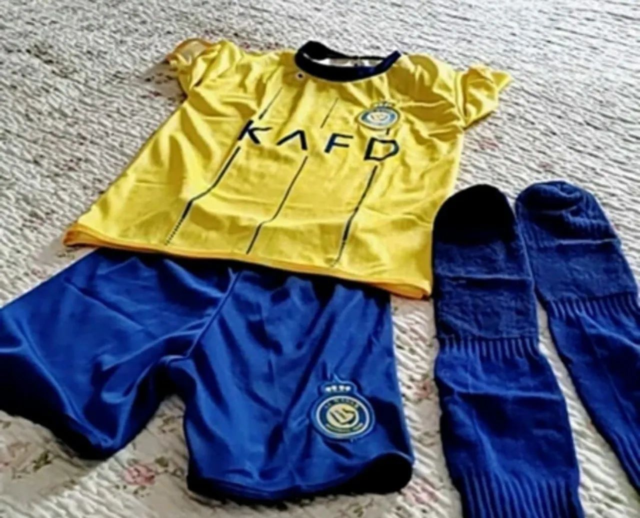 Conjunto CR7 infantil  - Foto 2
