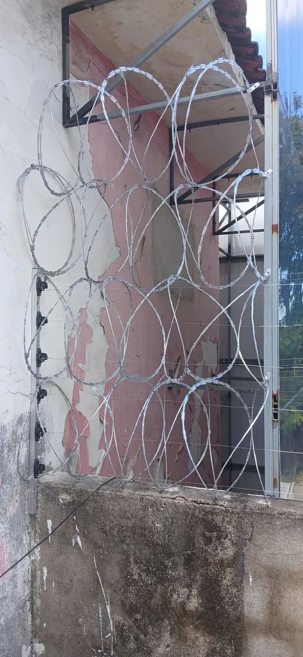 Cerca de Segurança com Lâminas - Foto 4
