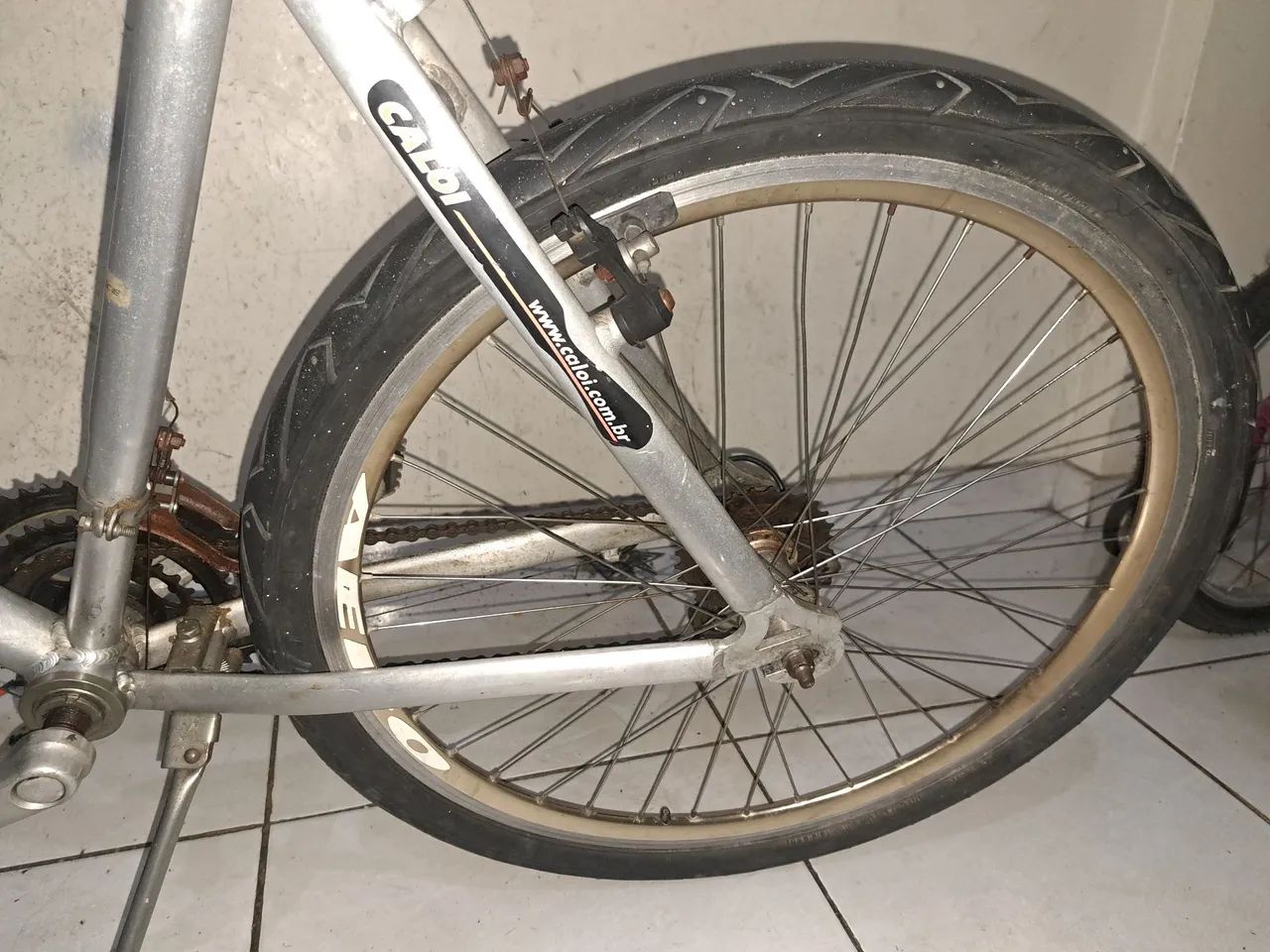 Bicicleta Aro 26 caloi aluminio - Foto 2