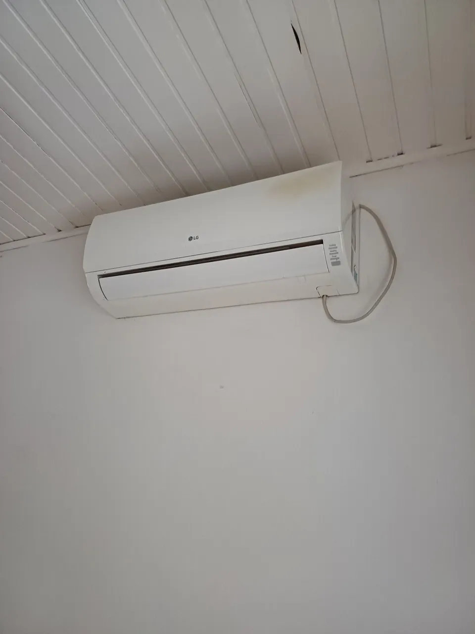 Ar Condicionado LG Split 12000 BTUs