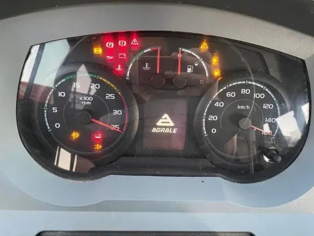 Micro ônibus Volare 25 lugares 2018 - Foto 6