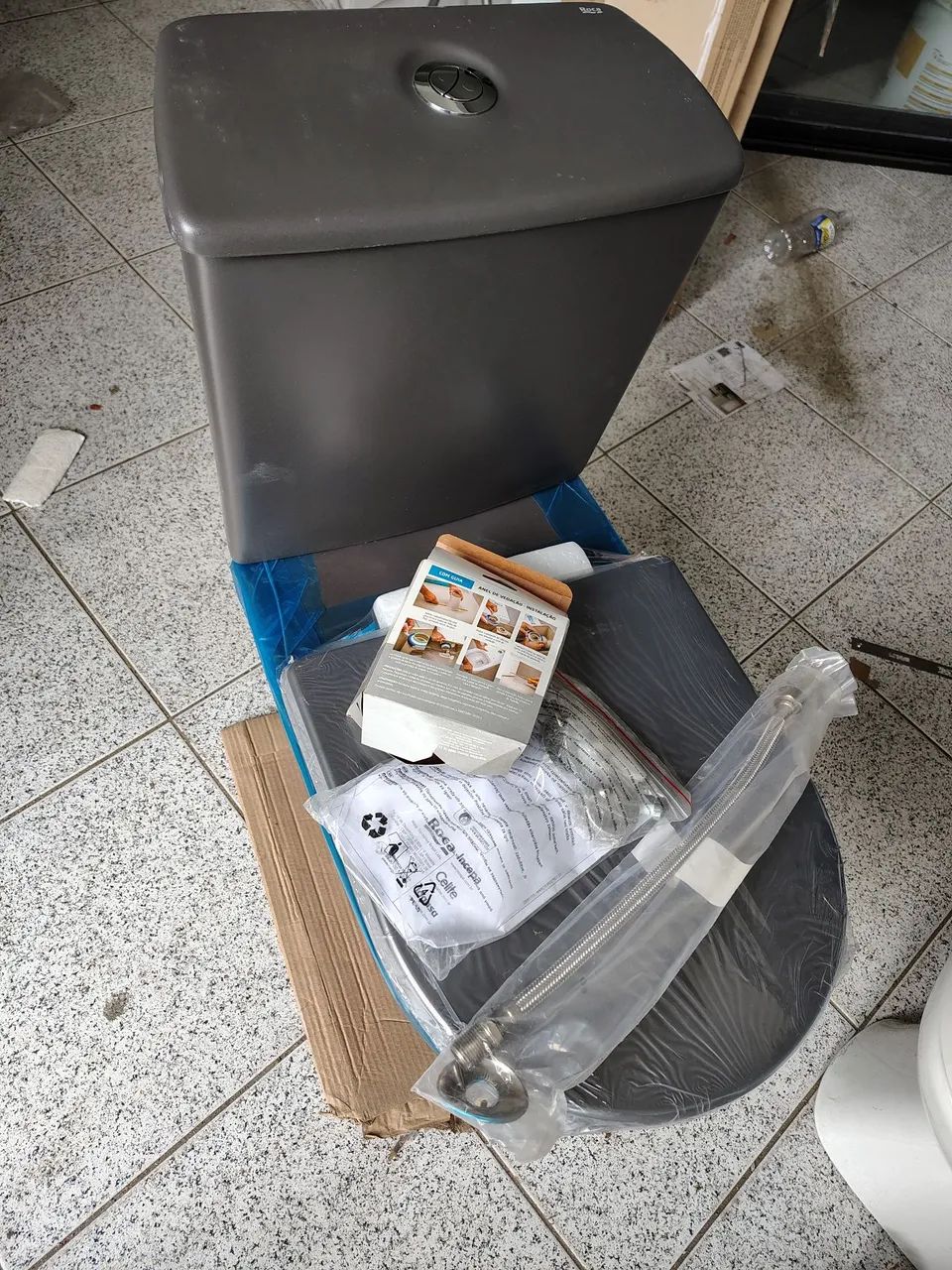 kit vaso caixa e assento nexo Onix roca - Foto 3