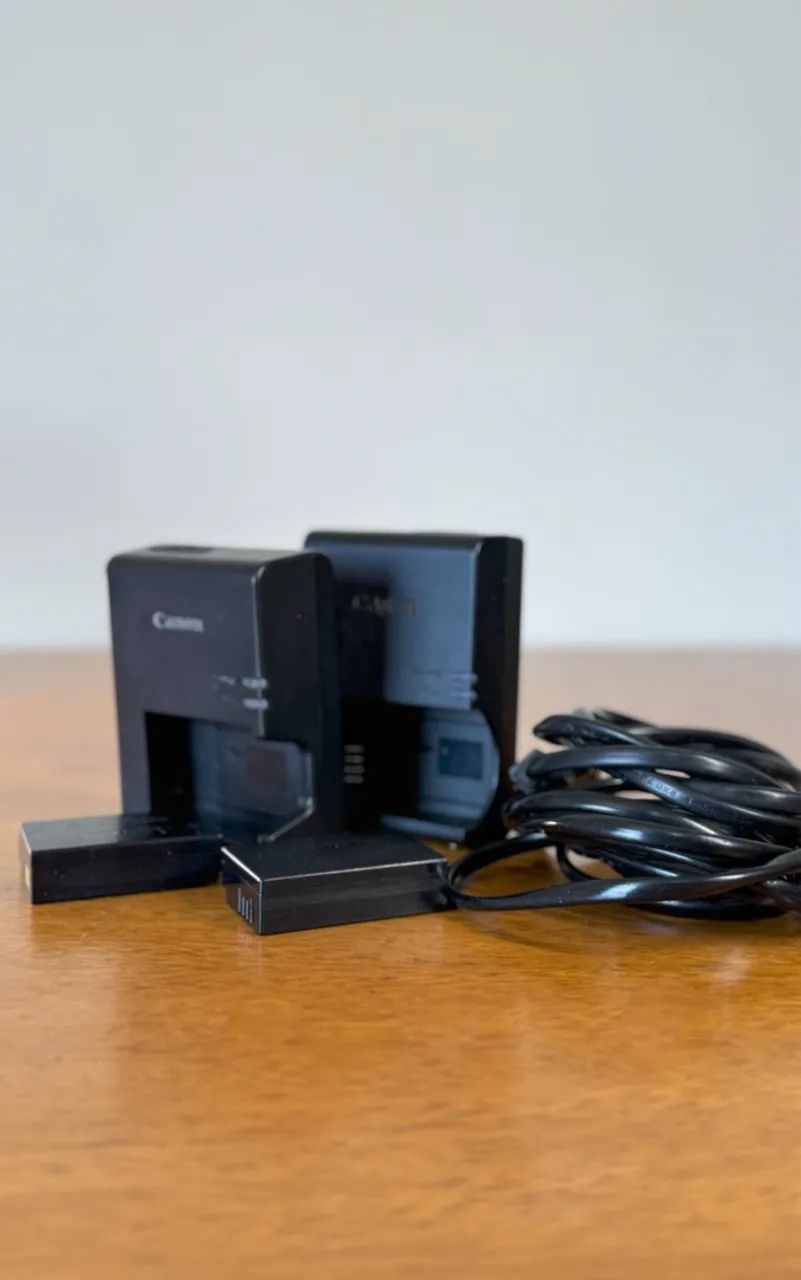 Câmera Canon EOS Rebel SL3 - Foto 2