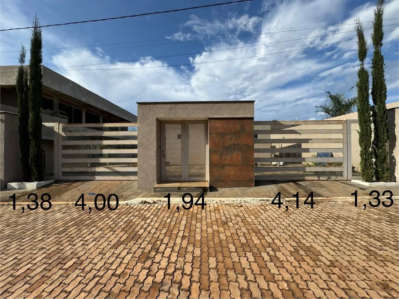 Portão de segurança residencial