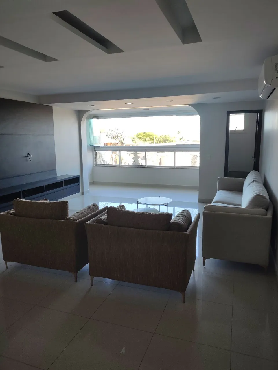Alugo apartamento Residencial Montese Arse 21 (204 Sul)