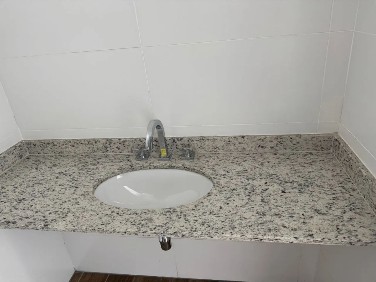Pia de granito para banheiro 