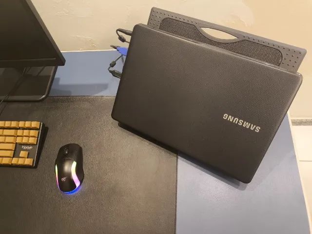 Notebook Samsung Expert X23 Geforce 920MX 2GB i5 7200U 8GB DDR4 SSD 128GB HD 1TB - Foto 4