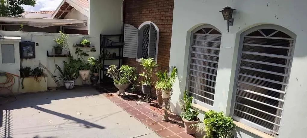Casa à venda em Campinas, Vila João Jorge, com 3 quartos, com 139 m² - Foto 2