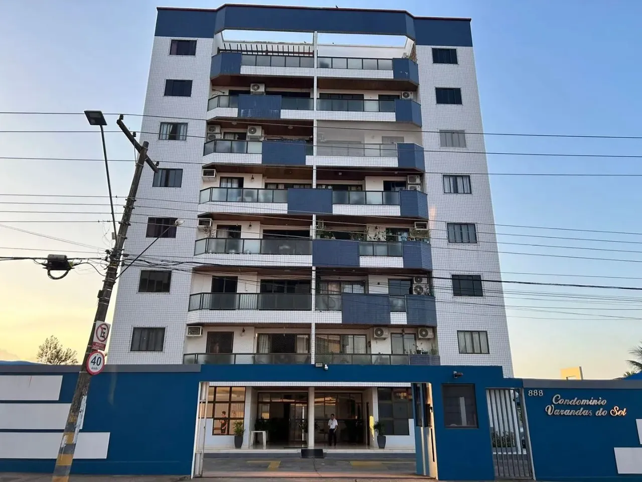 Apartamento com 2 quartos sendo 1 suíte à venda, 76 m² por R$ 430.000 - Varandas - Rio Bra