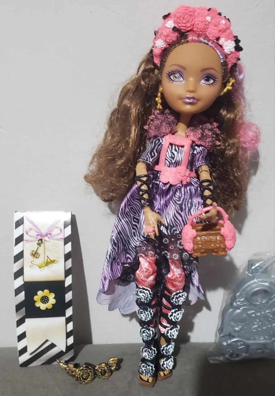 Boneca Ever After High Cedar Word Spring  Unspung - Foto 2