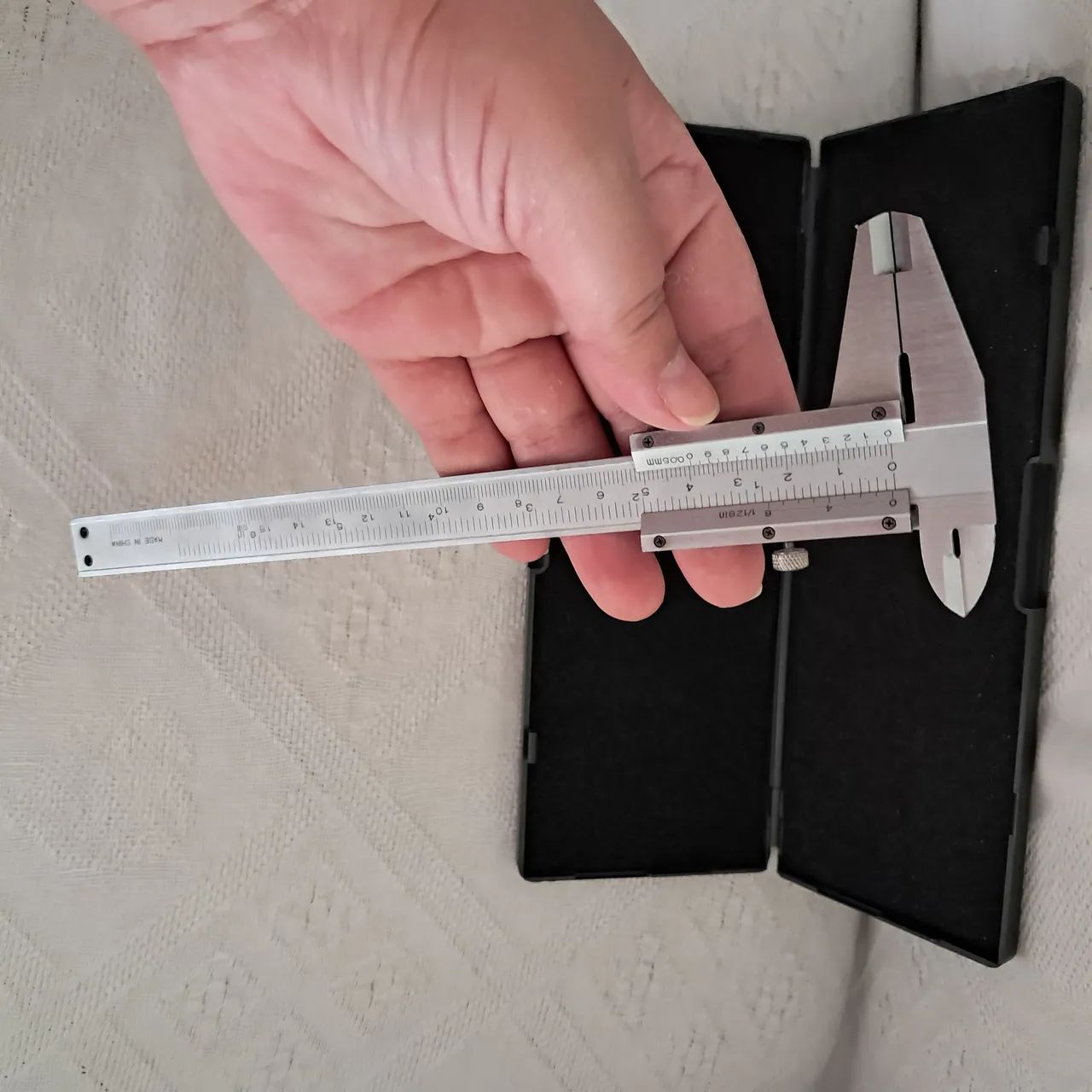 Vende-se Paquímetro + Transferidor de ângulo + Medidor Espessura chapa metálica  - Foto 2