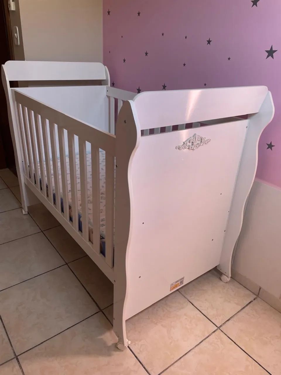 Berço infantil branco