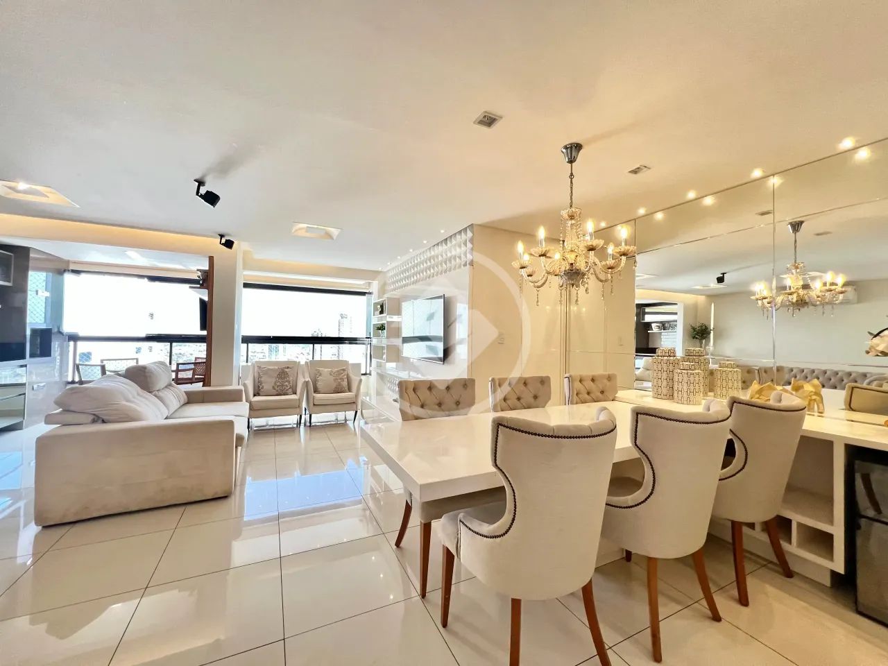 Apartamento 3 Suítes no Setor Oeste codigo: 146249