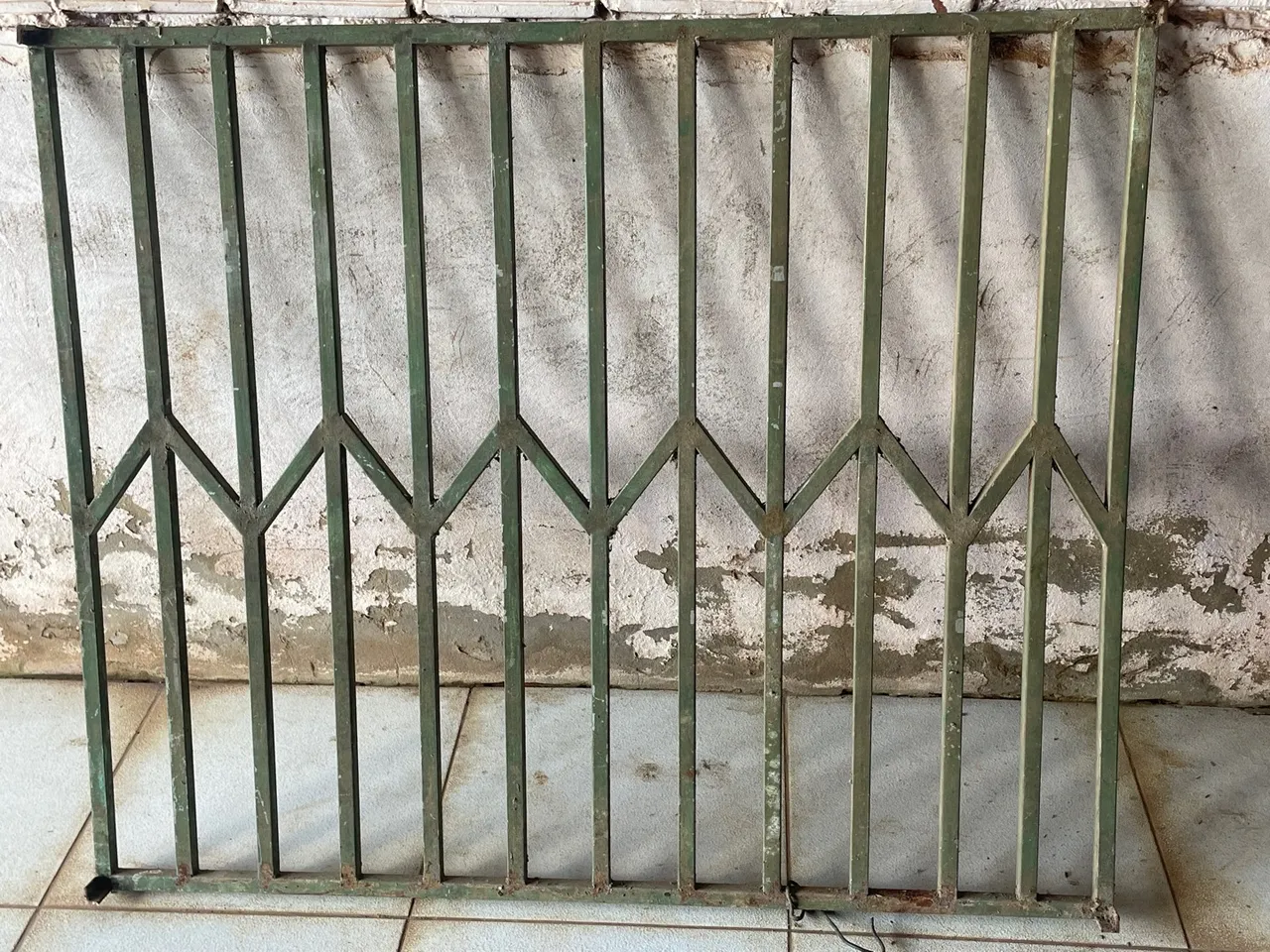 Grade de proteção em metal para janelas