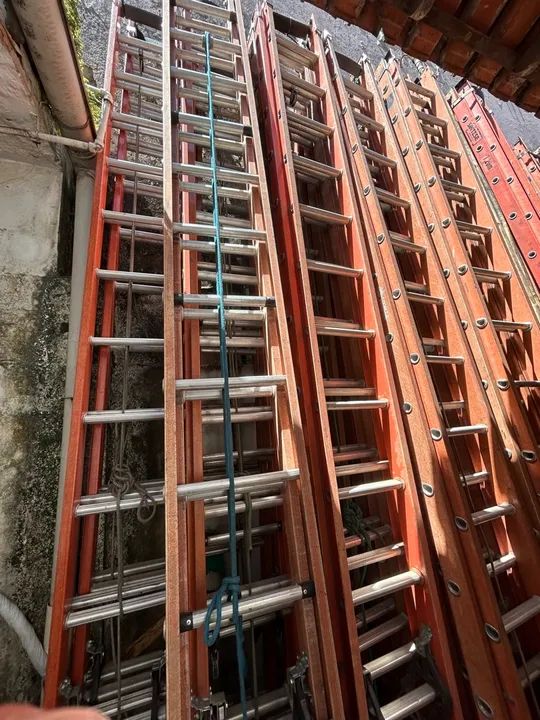 Escadas de Fibra - Diversos Tamanhos - Foto 2