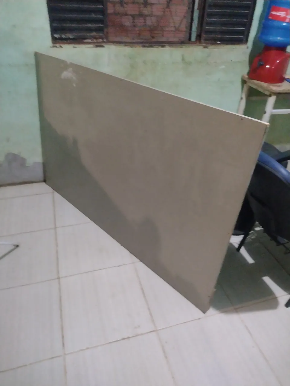 Painel de TV Cinza