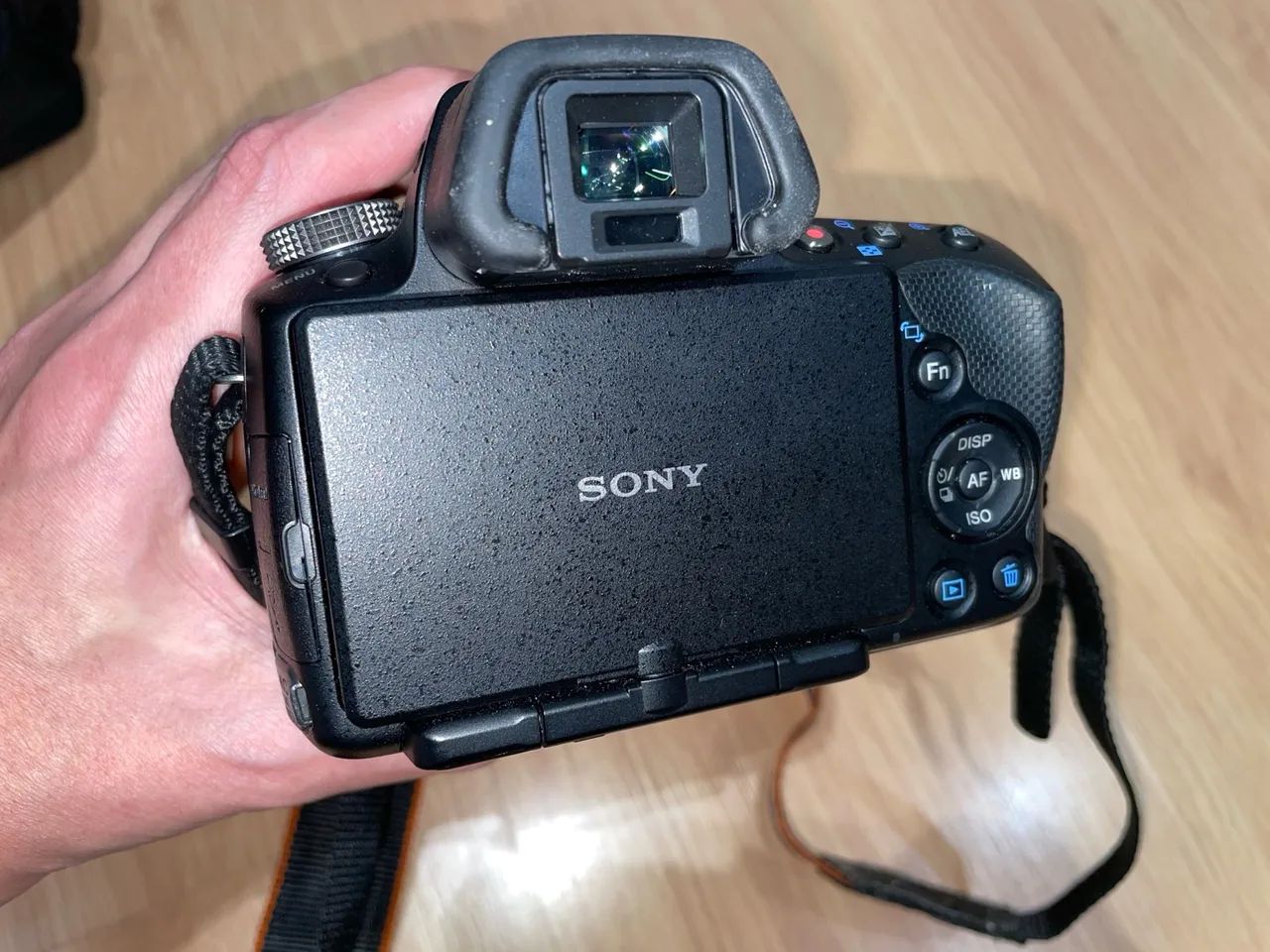 SONY α55 18-55mm セット Amazon | SONY ミラーレス一眼 α57 ズームレンズキット DT 18-55mm F3