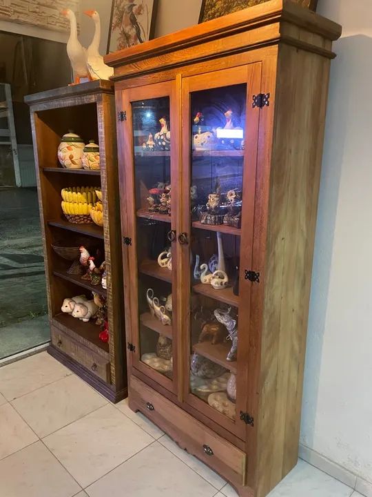 Cristaleira em madeira  - Foto 4