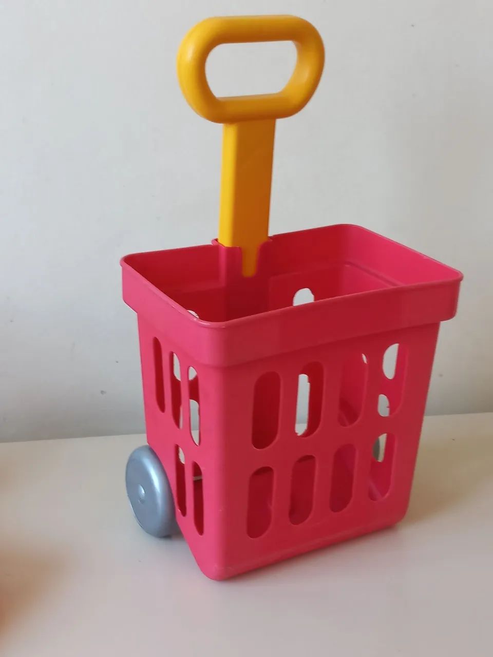  Carrinho de compras e prateleira de venda  - Foto 2