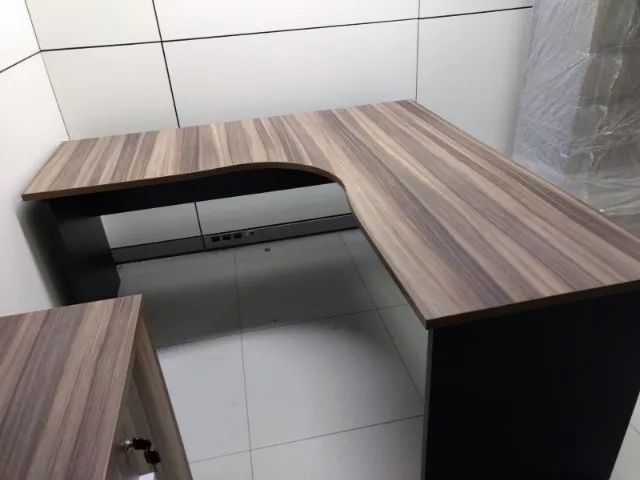 Mesa, escrivaninha, armário, móveis de escritório  - Foto 5