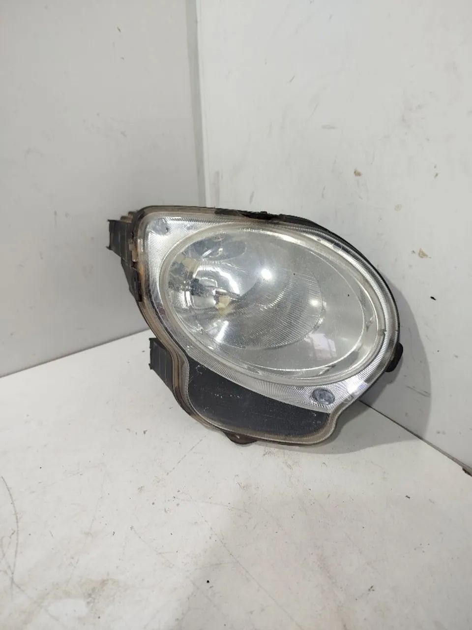 Farol Lado Direito Com Avaria Fiat 500 2014  - Foto 5