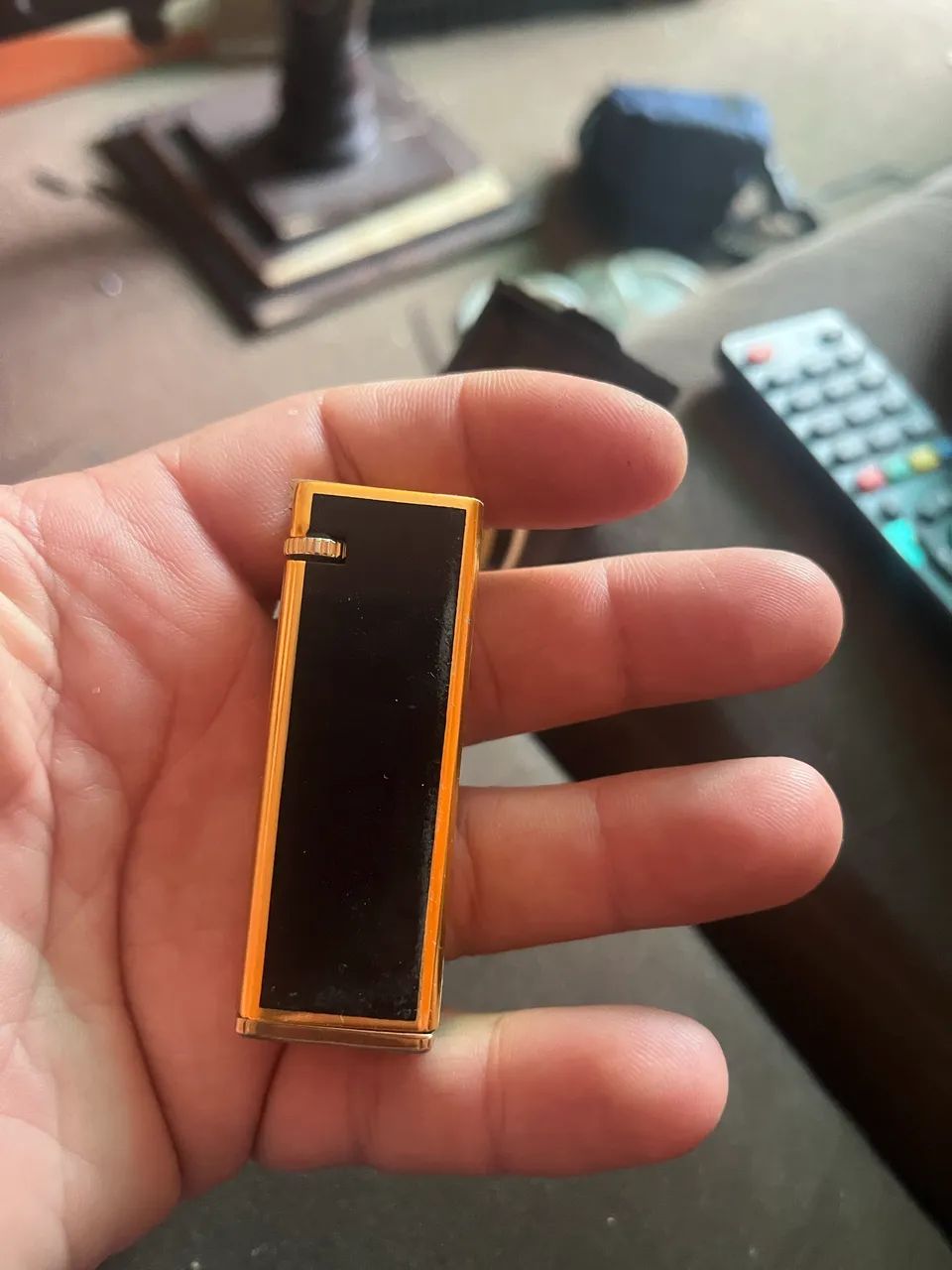 Isqueiro antigo dourado  - Foto 3