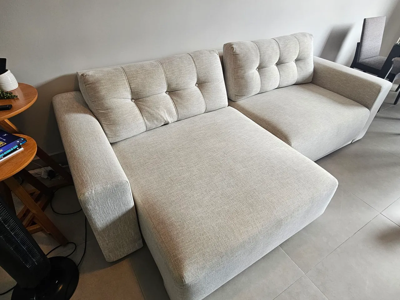 Sofá em linho, 4 lugares, retrátil