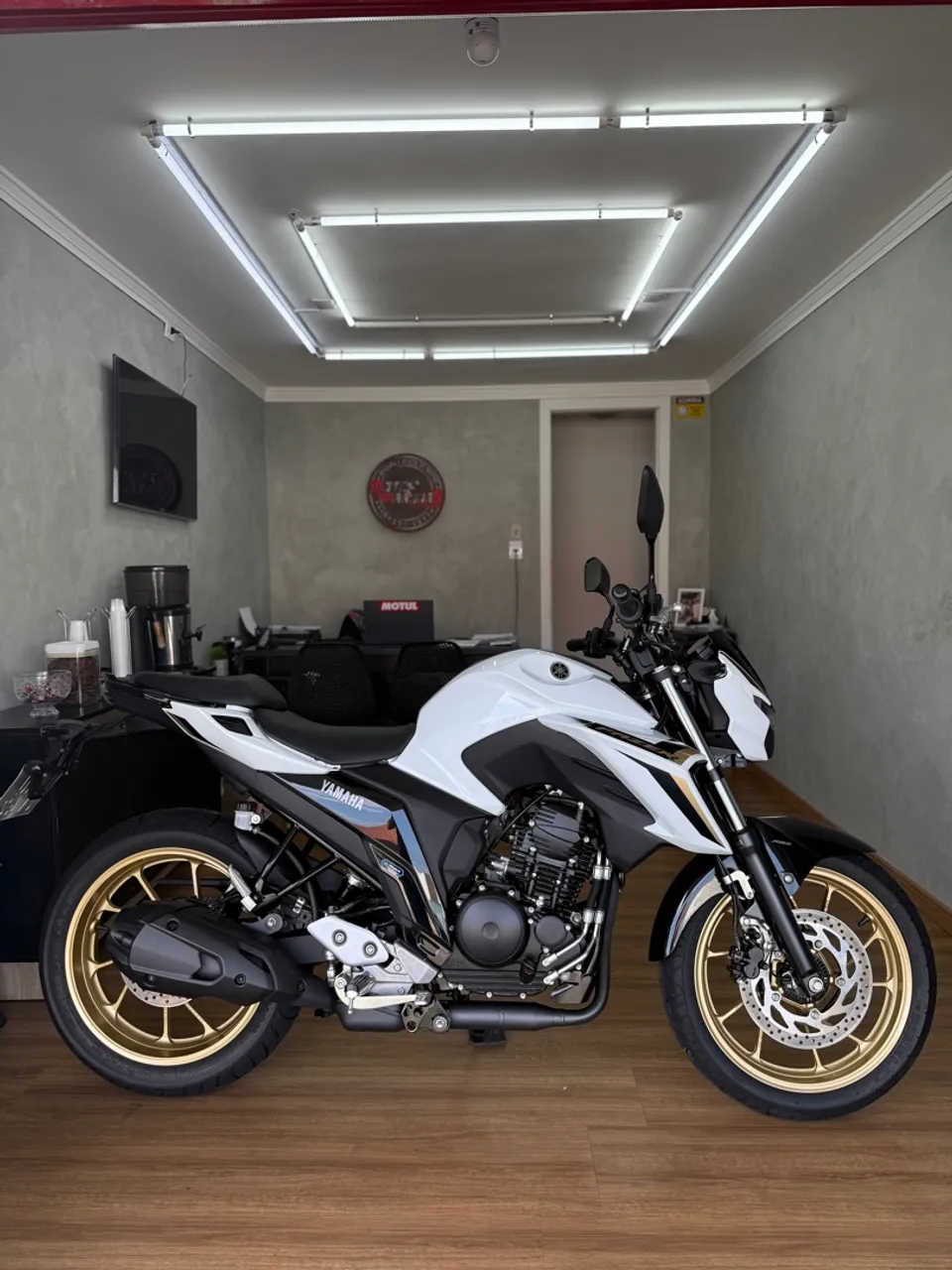Fz25 fazer 