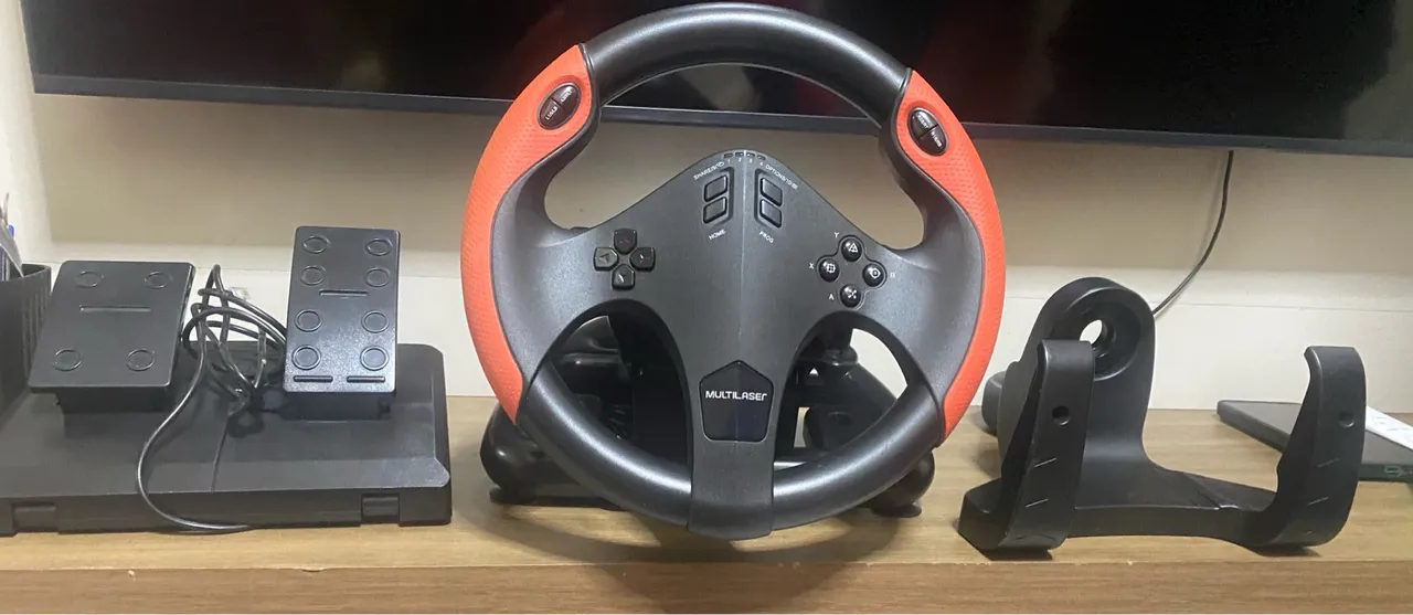 Volante Multilaser JS087 para Consoles
