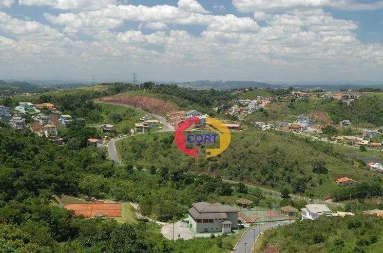 Terreno à venda no condomínio Arujá Hills III