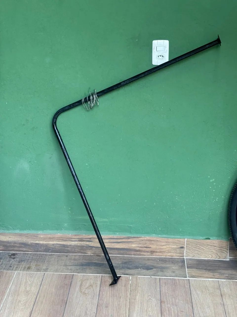 Provador de canto (com cortina preta)