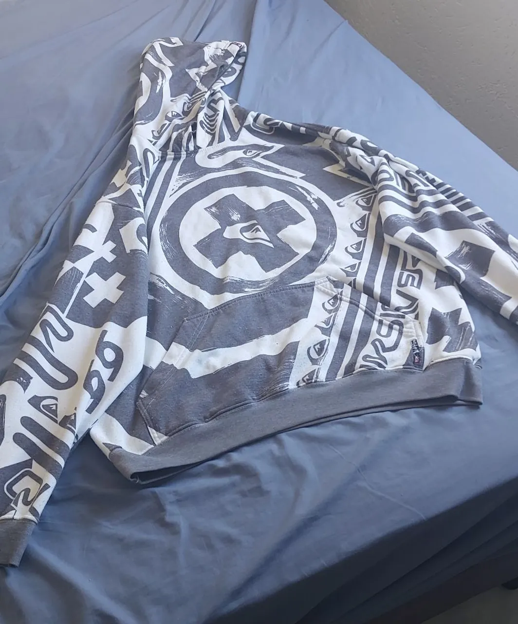 Casaco de Moletom Quiksilver - Tamanho G