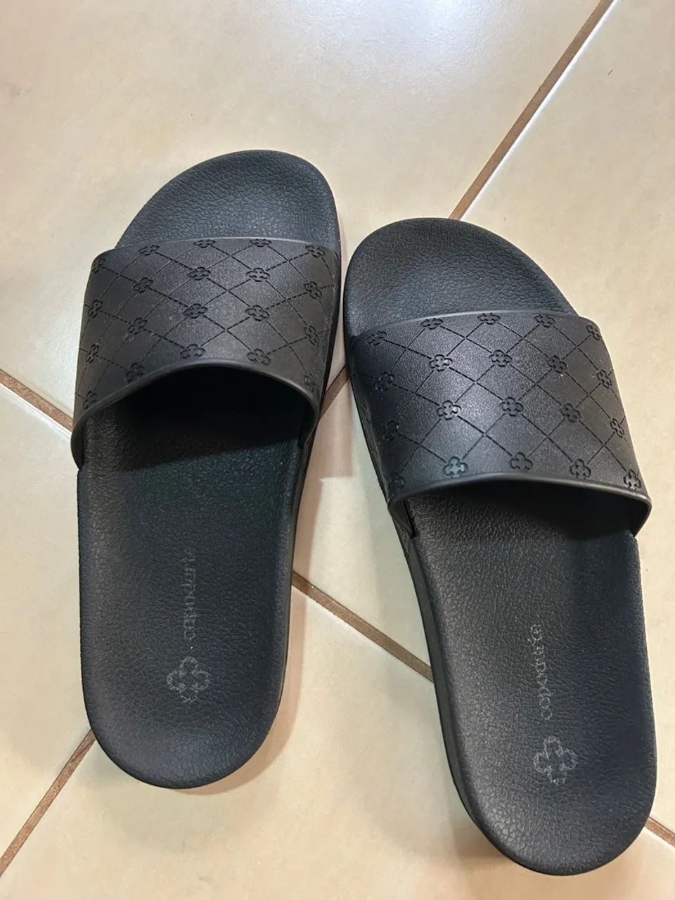 Chinelo Capodarte - Design Elegante e Conforto - Foto 2