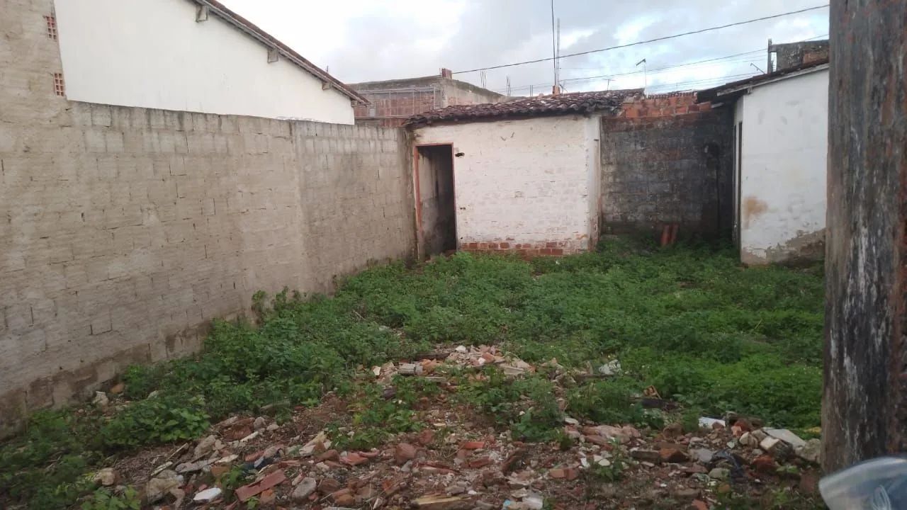 Vendo ou troco terreno. Conj chico mendes. - Foto 5
