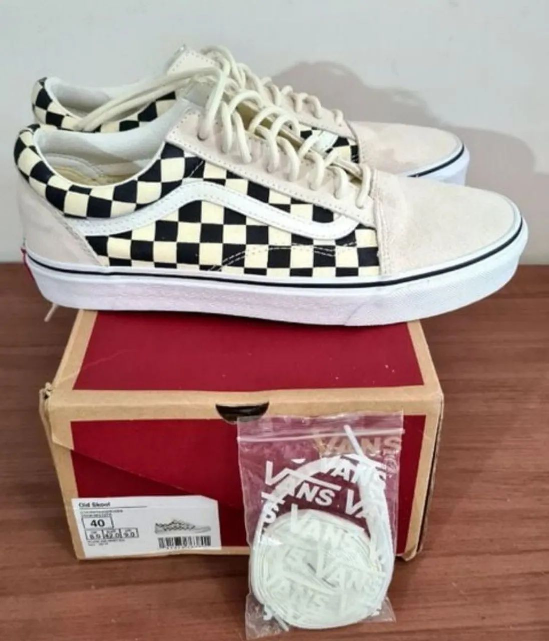 Tênis Vans Old Skool Checkerboard Bege e Preto
