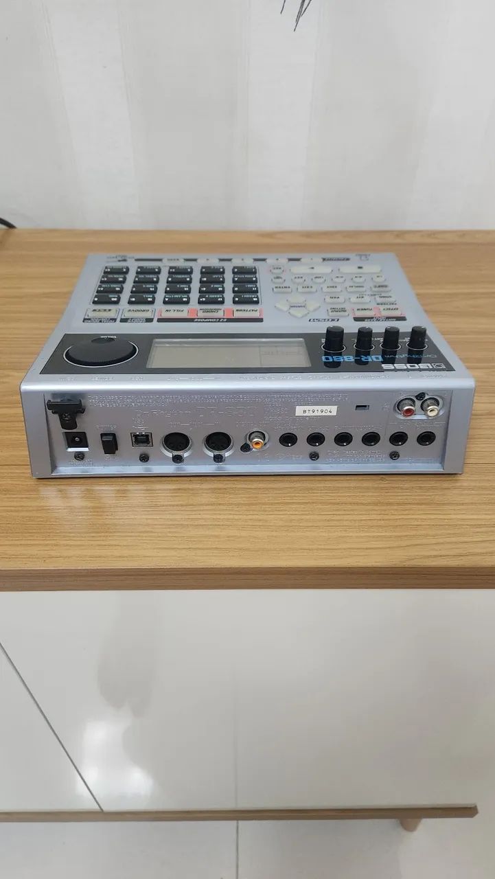 Maquina de Ritmos Boss dr880 - Foto 3