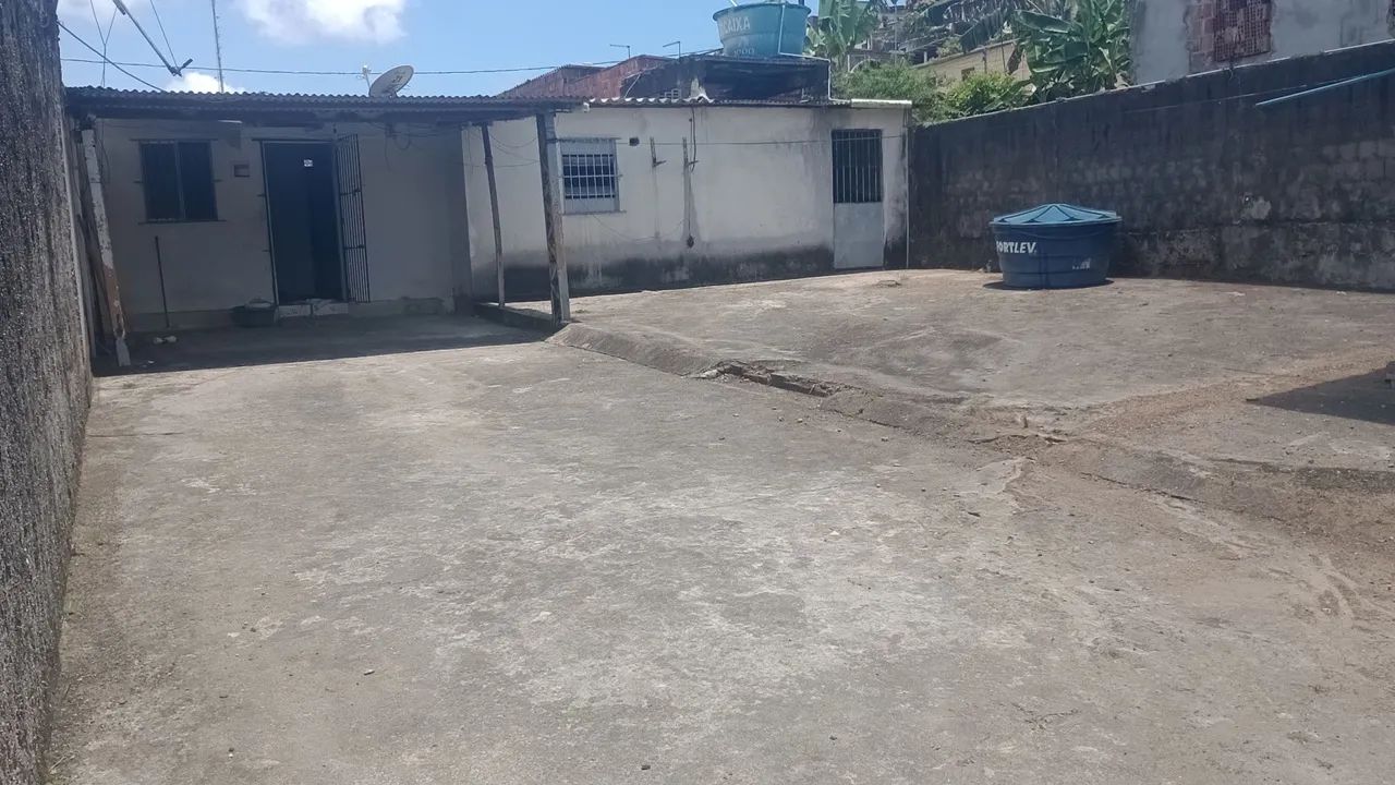Casa mais um kit net a venda