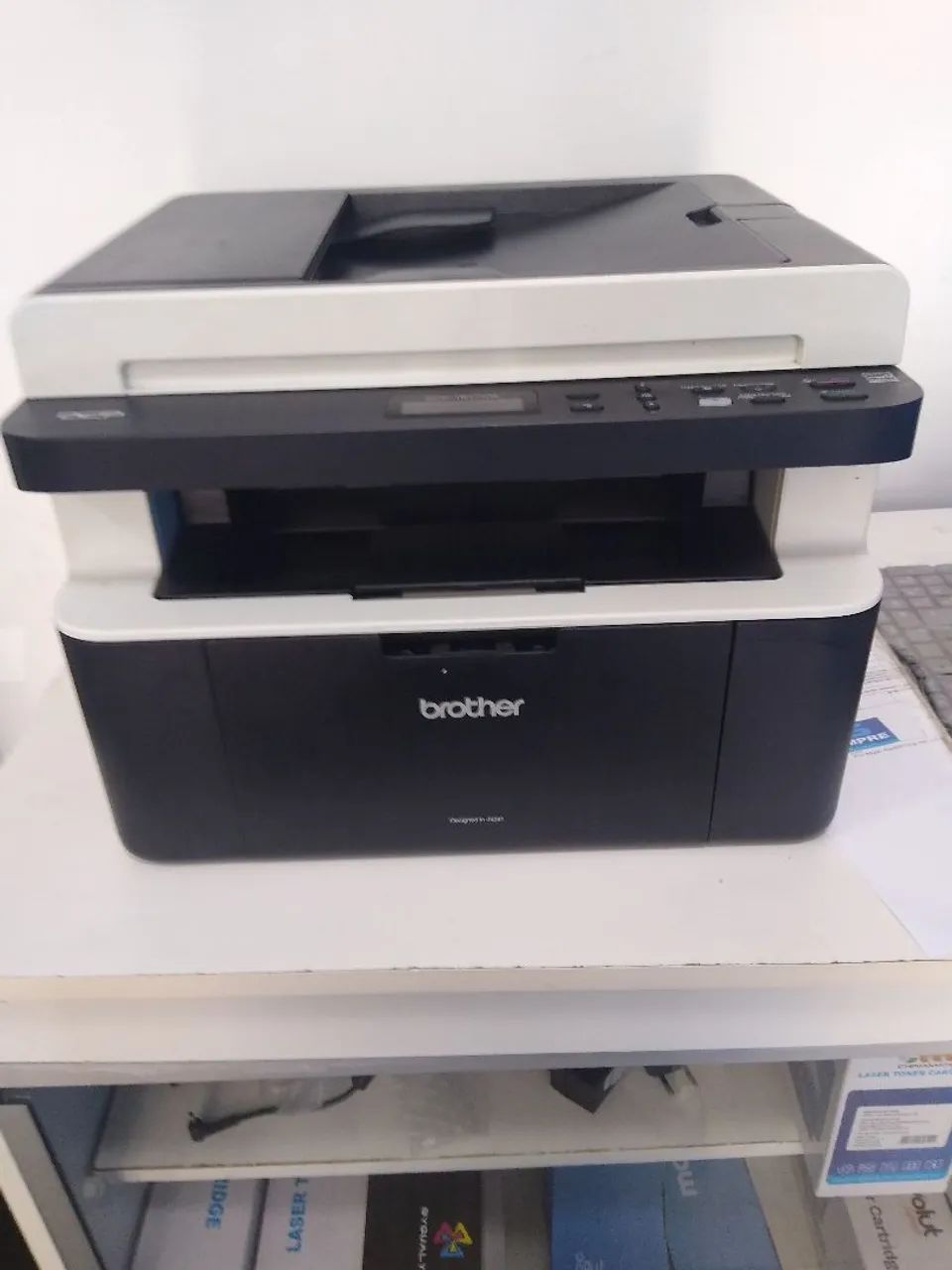 Impressora laser brother dcp-1617nw - Foto 3