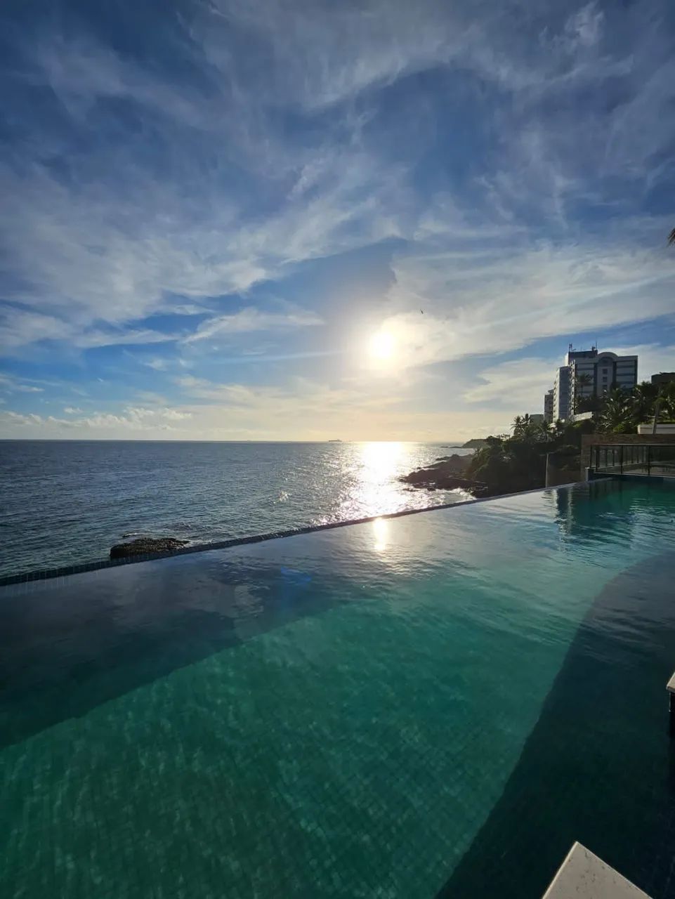 SALVADOR - Apartamento Padrão - BARRA